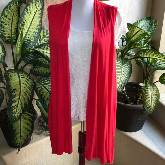 Popana Tops - Coral layering tunic vest